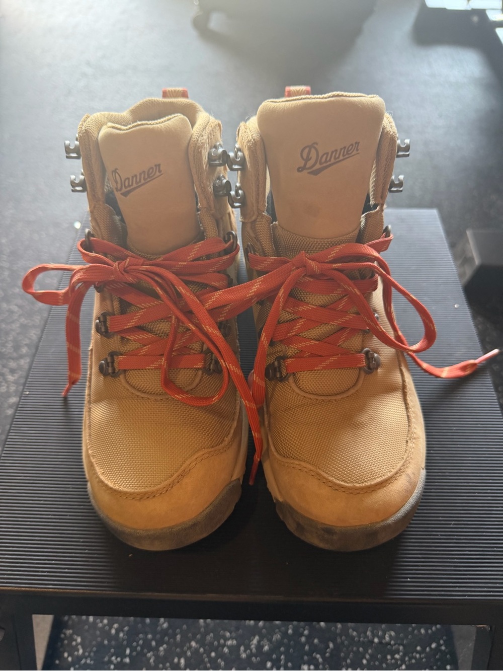 Danner Women’s Wheat Hiking Boots with Orange Laces. Size 6